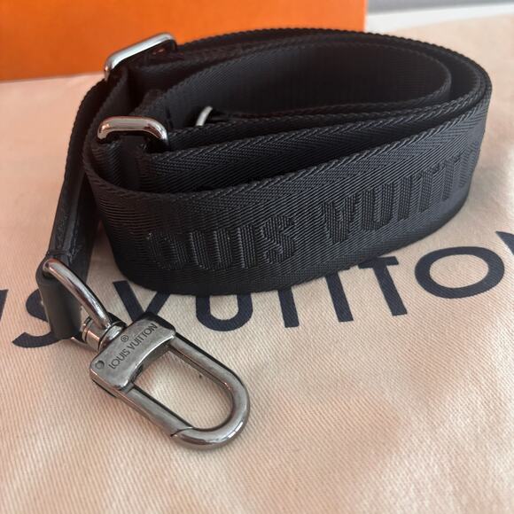 Louis Vuitton Keepall Bandoulière 25 Crossbody Bag Monogram Eclipse Gray Black - Picture 8 of 15